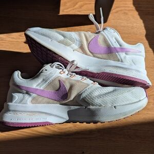 Nike Women's White and Purple Sneakers